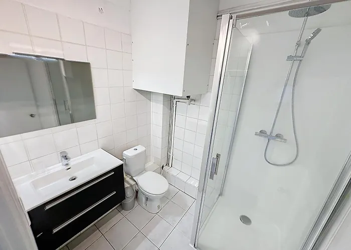 1 Bedroom Riouffe 206 2 Mins From Palais شقة