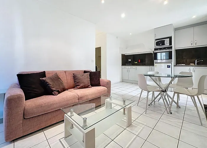 1 Bedroom Riouffe 206 2 Mins From Palais Daire Cannes